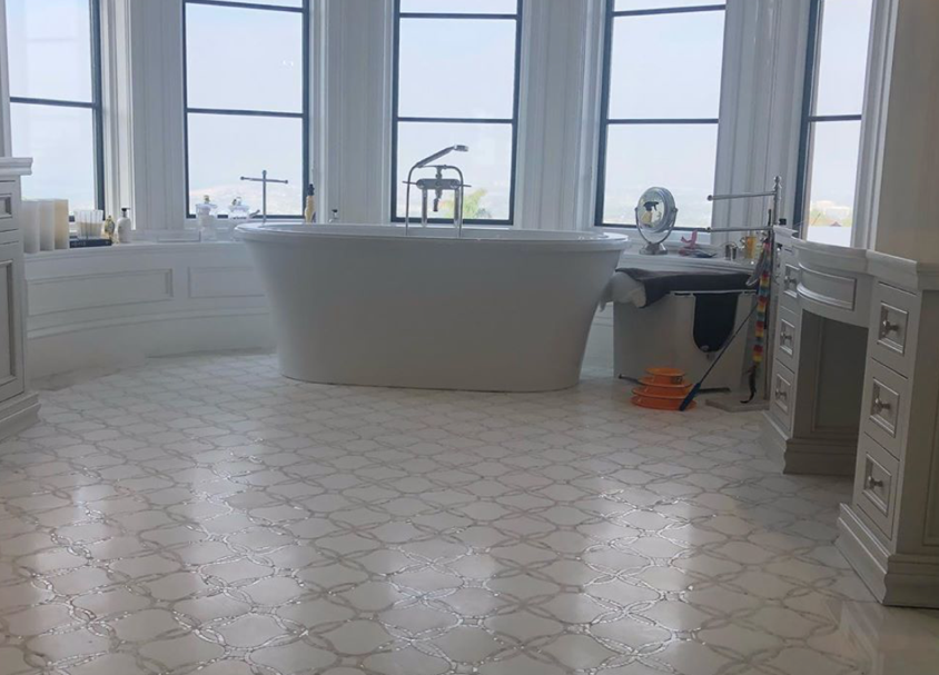 https://marblelife.com/posts/img/Bathroom%20floor.png