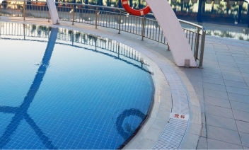 Pool Deck 24 Water Parks