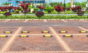 Public space, Sidewalk, pole, Street light, Walkway